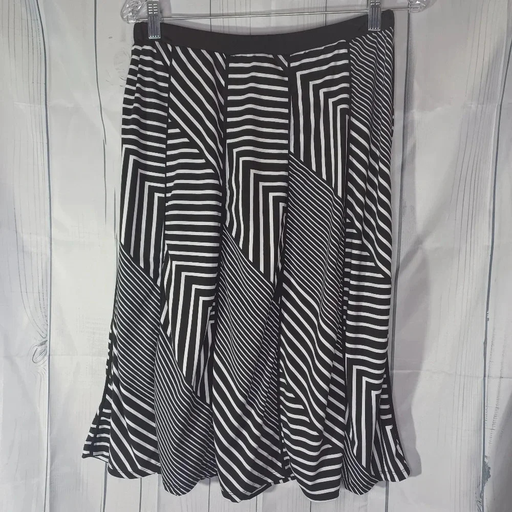 Robert Louis black and white striped skirt